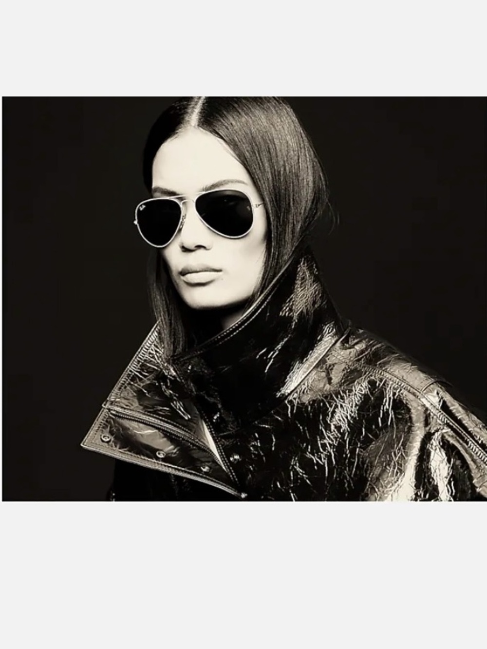 Ray-Ban Polarized Aviator Sunglasses in Black and Gold